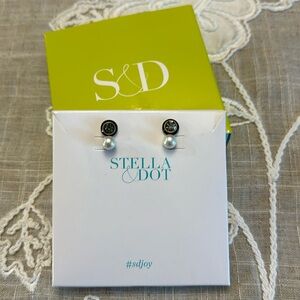 Stella & Dot Stud Set Pearl and Black and Gold Earrings